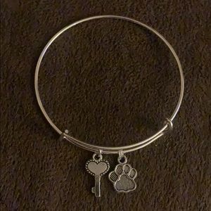 Dangle Bracelet